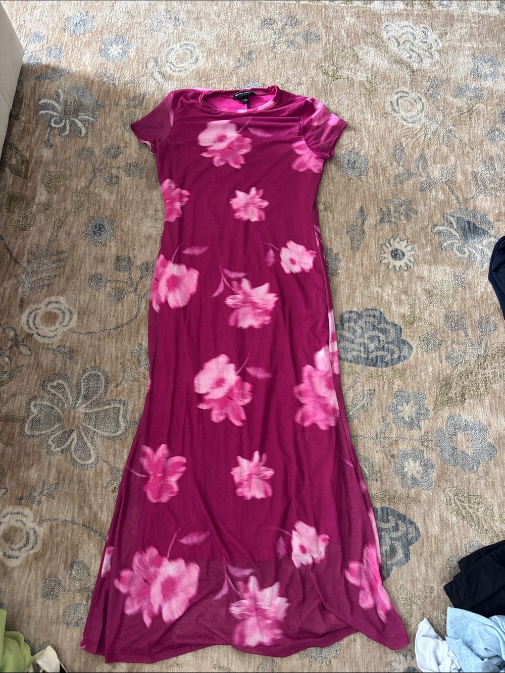 TAGS STILL ON NEVER WORN Women's Fuchsia Floral Maxi Dress